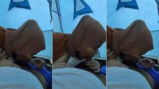 Bermalam di Puncak Sama Ayang Jilbab Nyepong Dalam Tenda